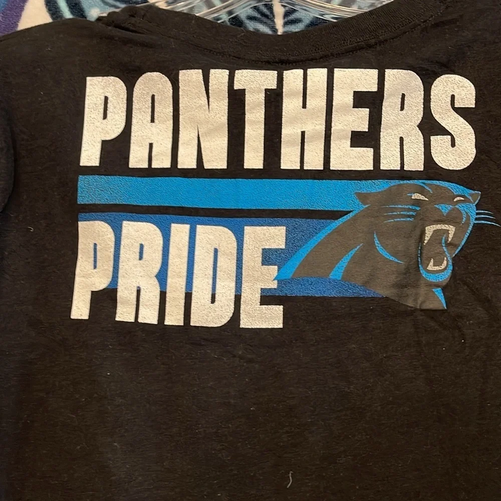 NWT kid’s Carolina Panthers Nike tshirt XL